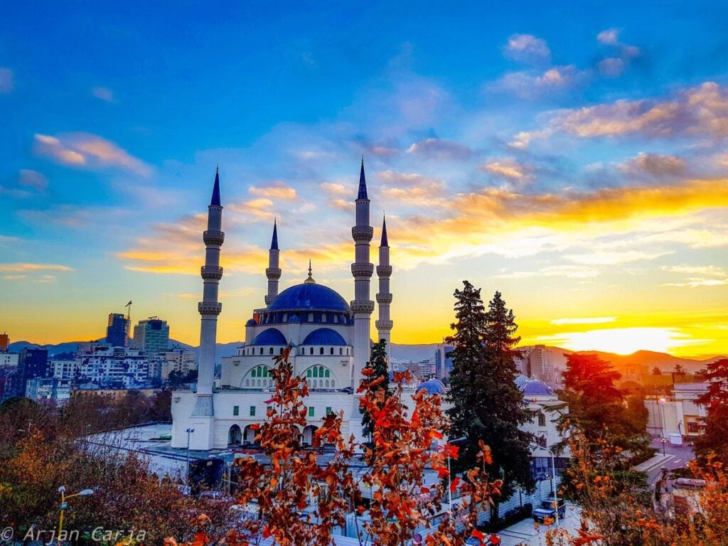 تجهيز ملف التأشيرة للسفر الخارجي
